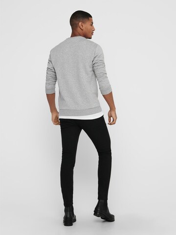 Only & Sons Regular Fit Sweatshirt 'Ceres' in Grau