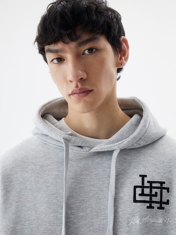 Pull&Bear Sweatshirt in Grijs