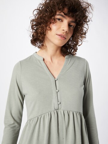 ABOUT YOU Shirt 'Jolina' in Groen