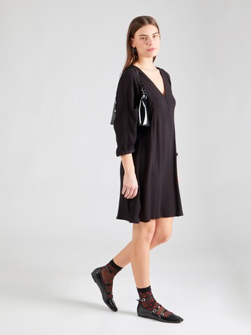 Robe 'MENNY' VERO MODA en noir : devant