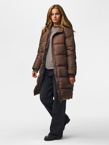 PIECES Winter coat 'PCBEE' in Brown