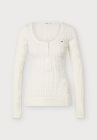 HOLLISTER Sweater in White: front