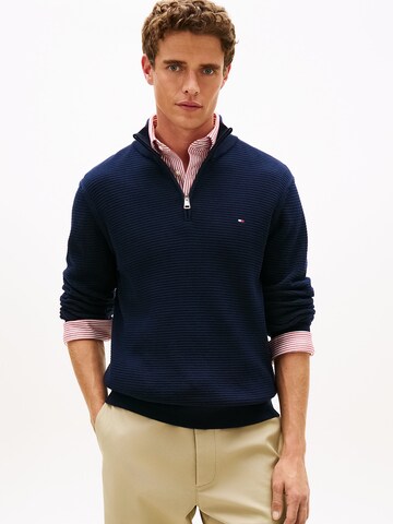 TOMMY HILFIGER Sweater in Blue: front