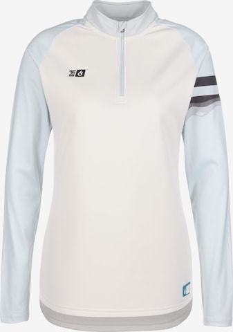 OUTFITTER Performance Shirt in White: front