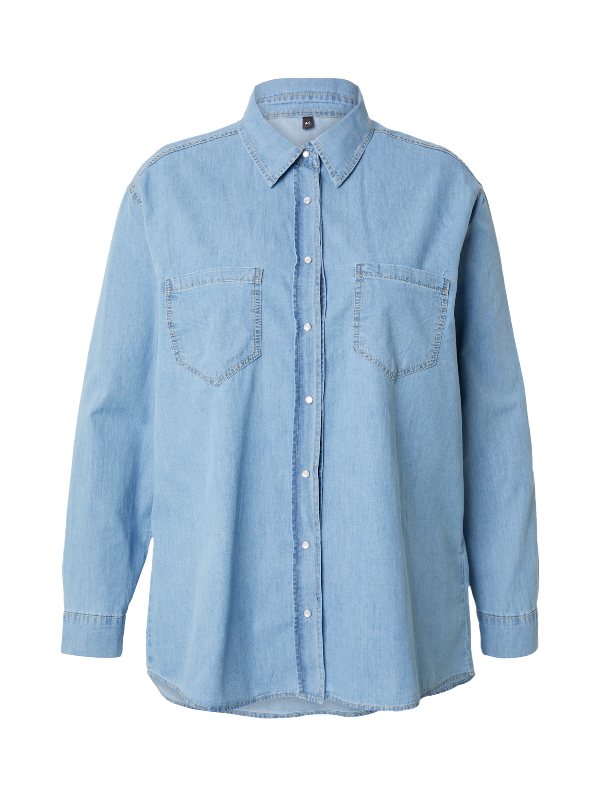 Chemisier Trendyol Curve en bleu : devant