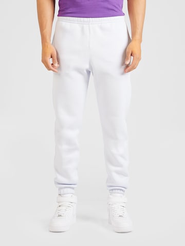 Tapered Pantaloni 'Club Fleece' de la Nike Sportswear pe gri: față