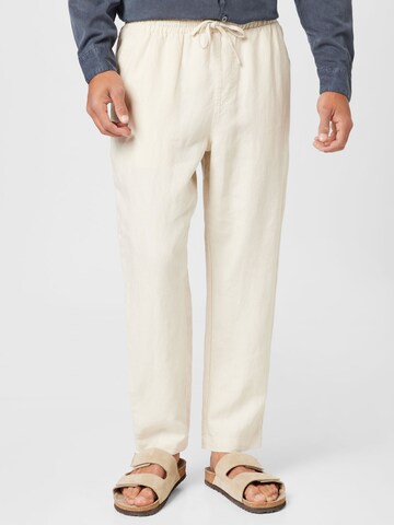 Regular Pantaloni de la Cotton On pe bej: față