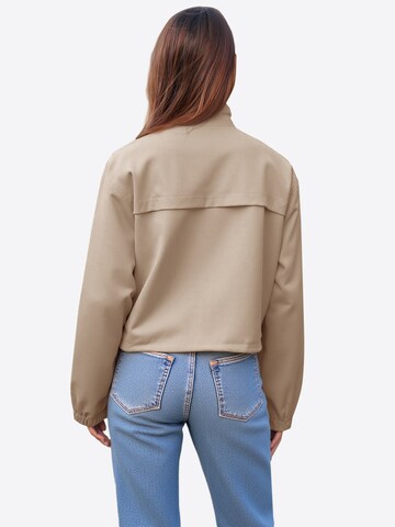 Imily Bela Демисезонная куртка в Бежевый: сзади