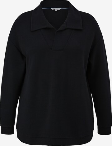 TRIANGLE Shirt in Black: front