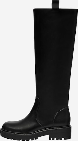 Bottes Pull&Bear en noir : devant