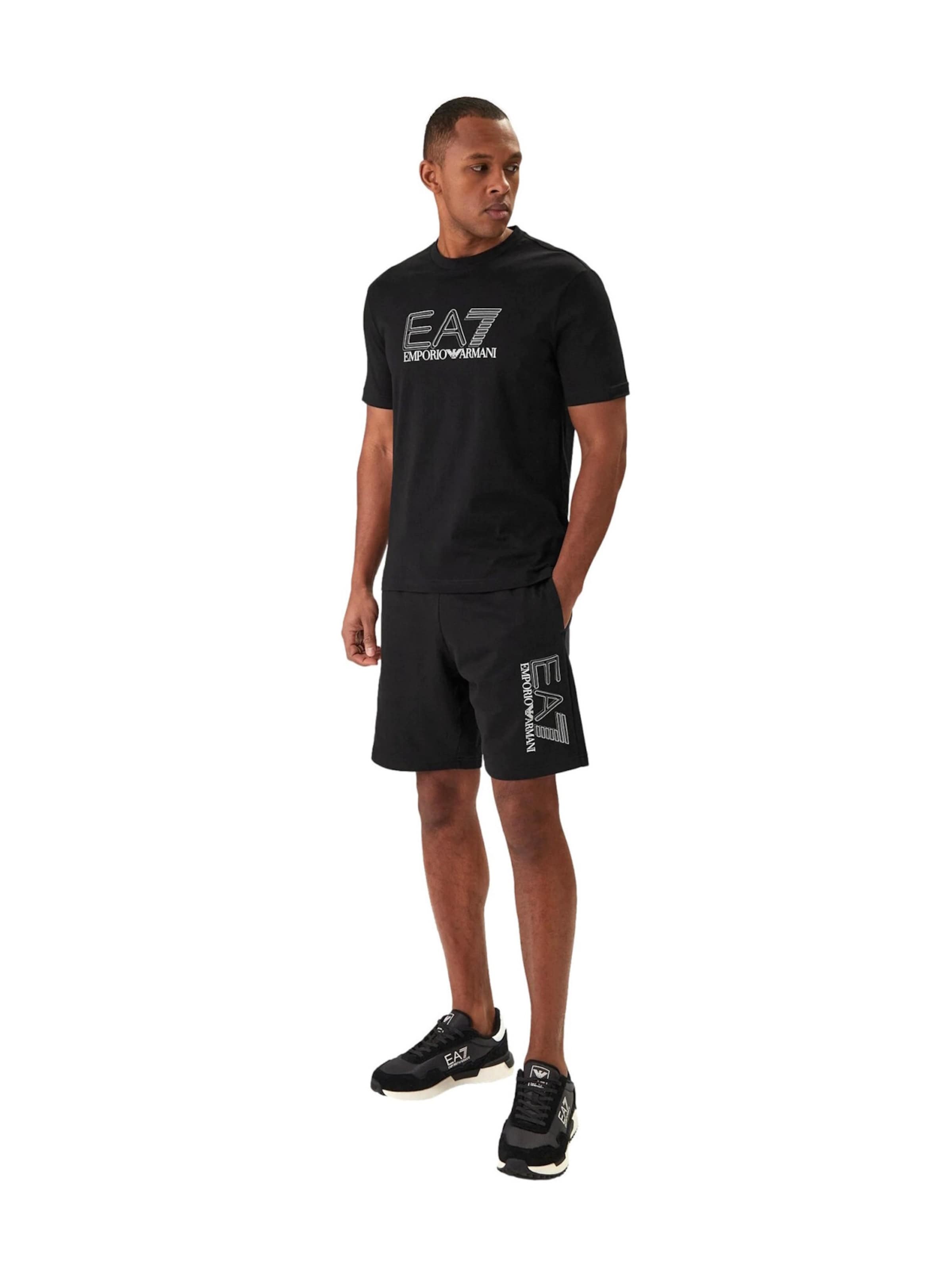 EA7 Emporio Armani Bluser & t-shirts i sort