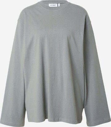 WEEKDAY Oversized Shirt in Grey: front