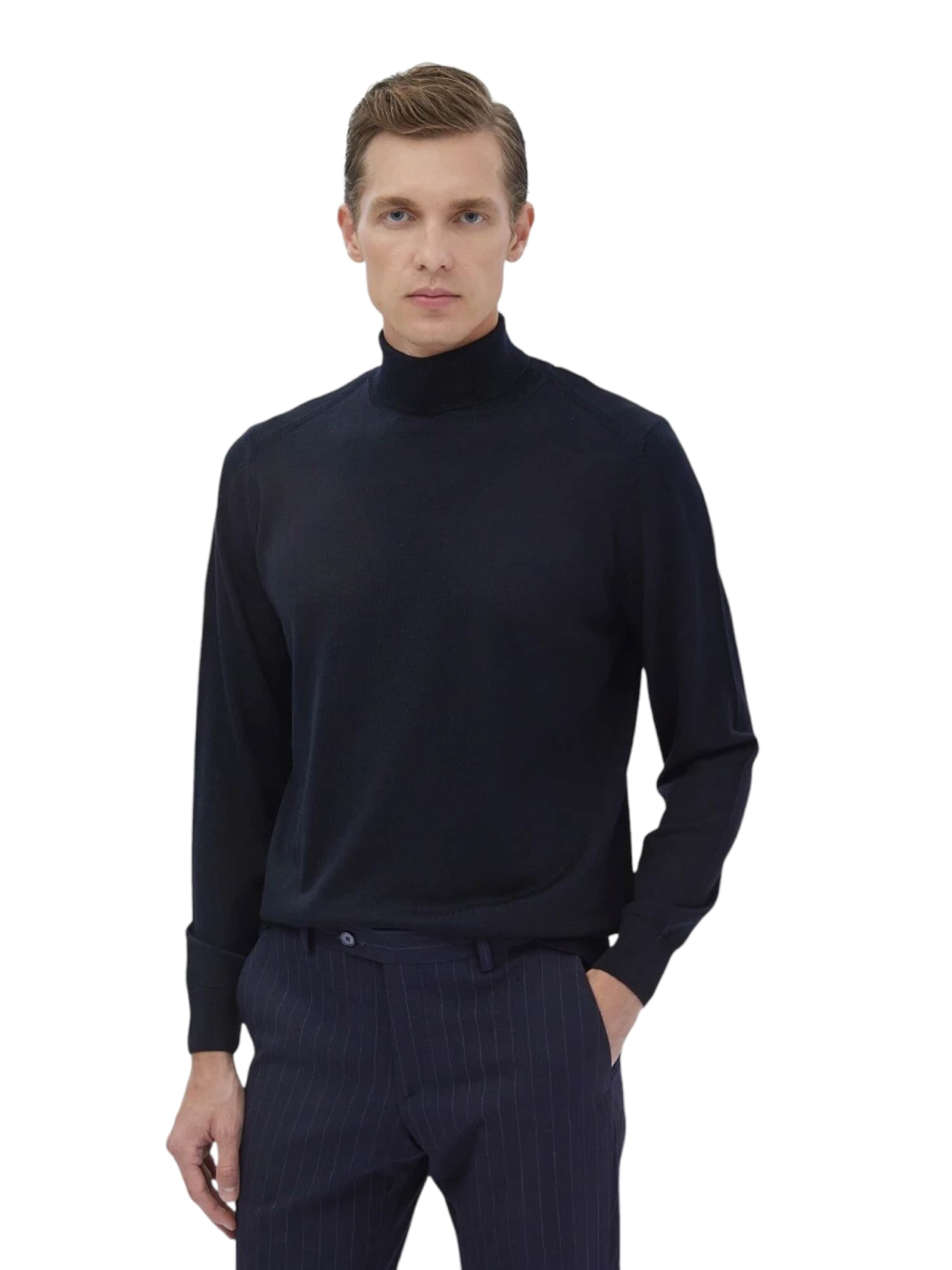 Ramsey Sweater in Blue: front