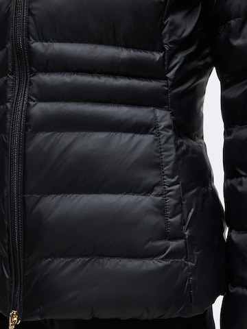 EA7 Emporio Armani Átmeneti dzseki - fekete