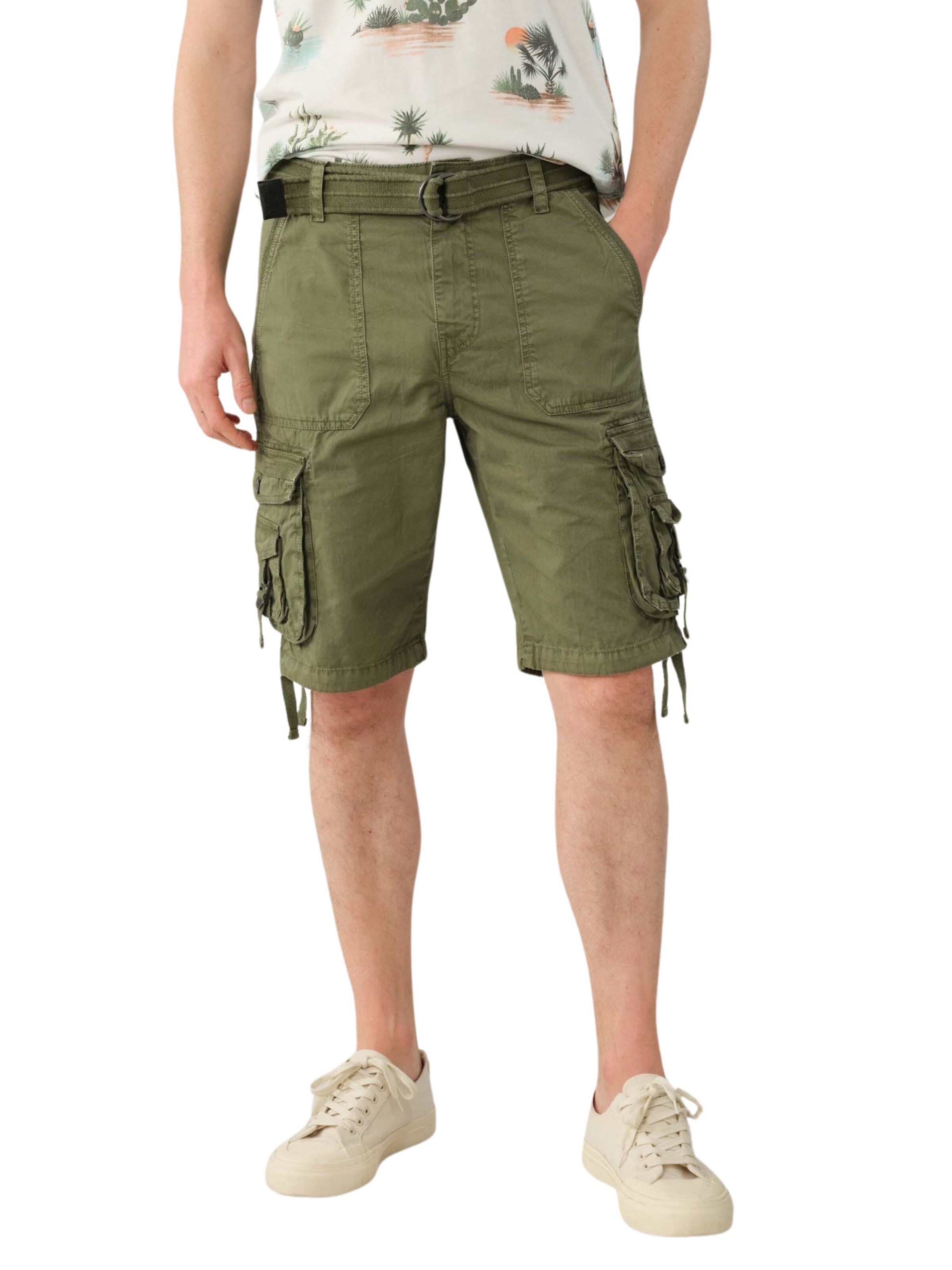 Deeluxe Regular Cargo Pants 'Heaven' in Green: front