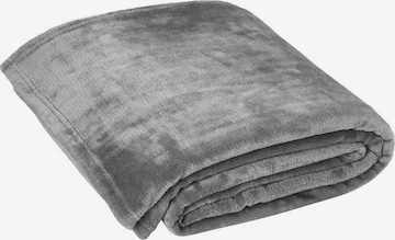 ESPRIT Blankets in Grey: front