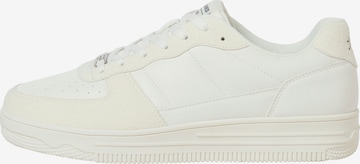 JACK & JONES Matalavartiset tennarit 'JFWBUMP' värissä valkoinen: etupuoli