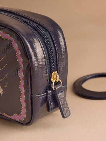 Beauty case di Cath Kidston in blu