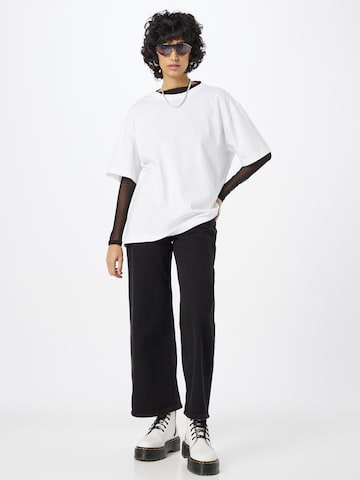 Wide leg Jeans de la Monki pe negru