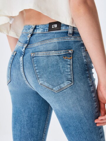LTB Baggy Jeans 'Amy X' in Blauw