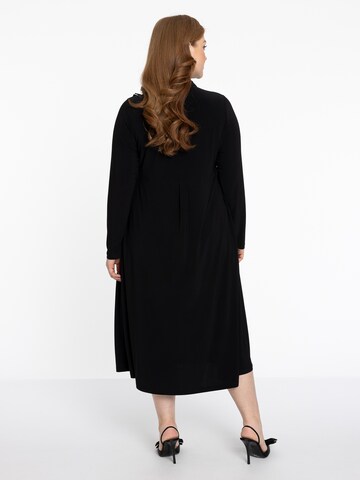 YOEK Kleid in Schwarz