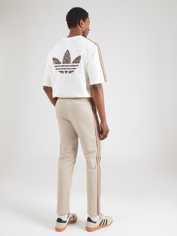 ADIDAS ORIGINALS Úzky strih Nohavice 'CLASSIC' - Zelená