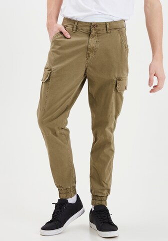 BLEND - Tapered Calças cargo em verde: frente