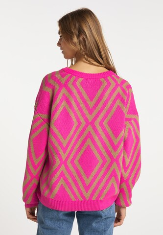 IZIA Pullover in Pink