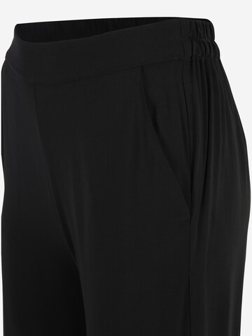 Regular Pantalon 'EASY' Vero Moda Petite en noir