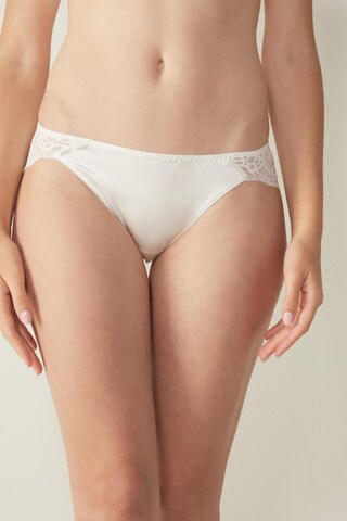 INTIMISSIMI Panty in Weiß: Vorderseite