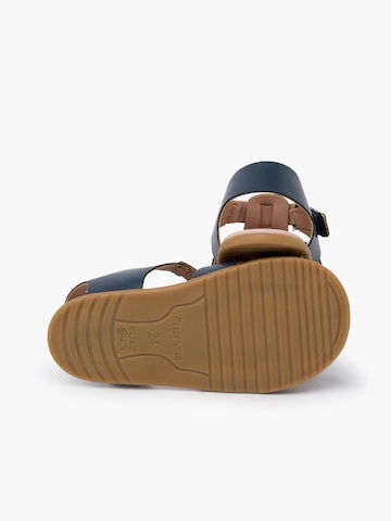 Calzatura aperta di Pisamonas in blu