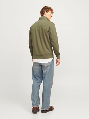 Felpa di JACK & JONES in verde