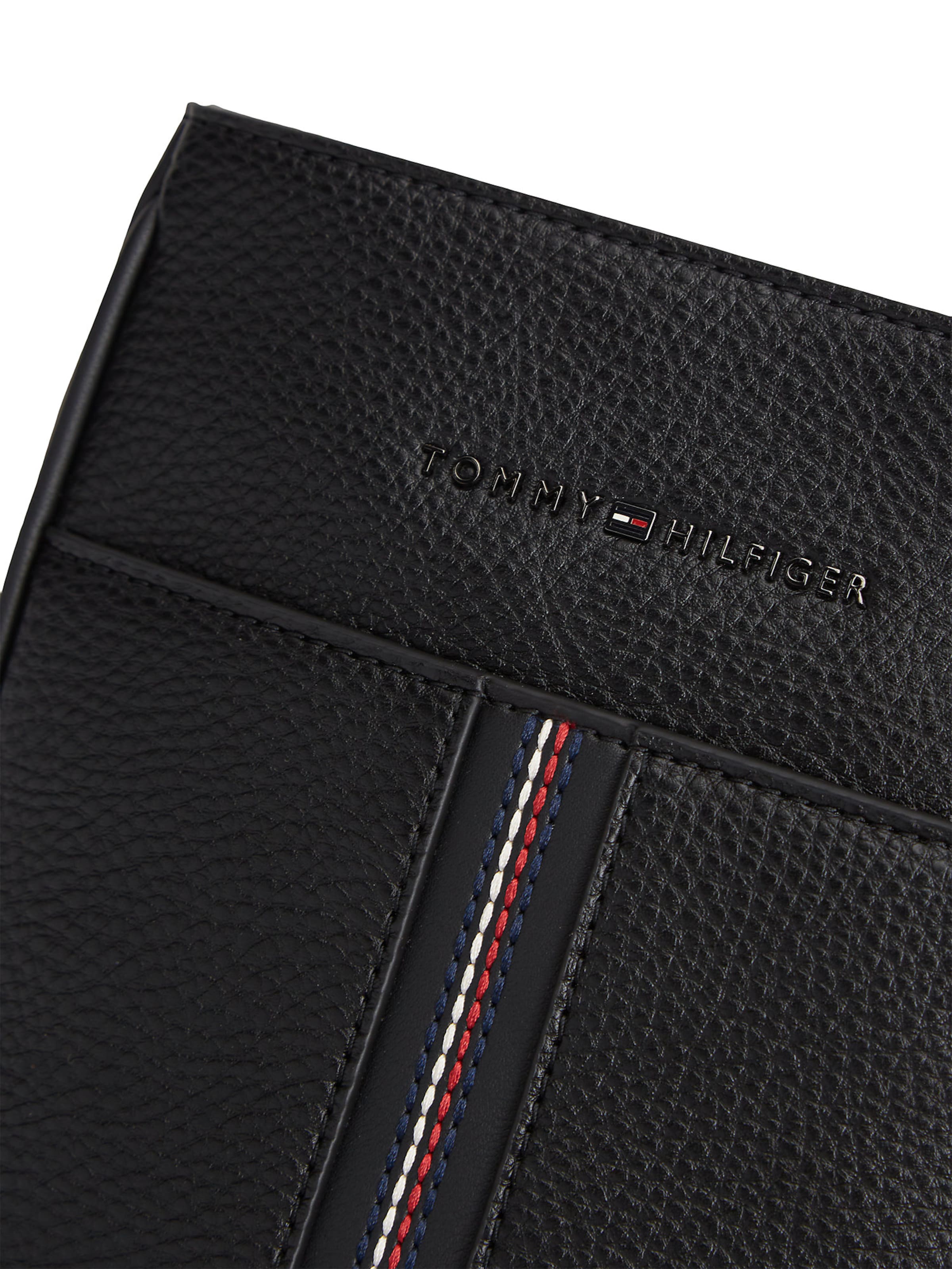 TOMMY HILFIGER Crossbody Bag in Black