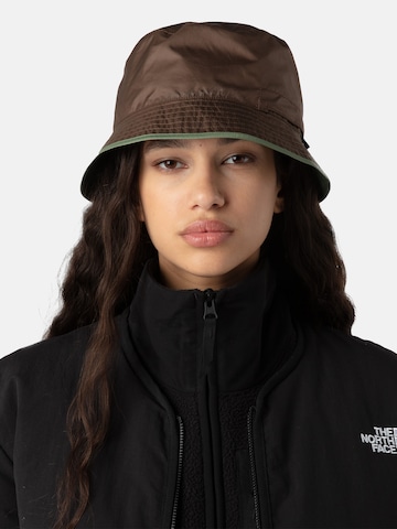 Pălărie 'Sun Stash' de la THE NORTH FACE pe verde