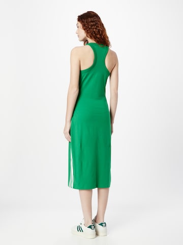 ADIDAS ORIGINALS Sukienka 'Adicolor Classics' w kolorze zielony