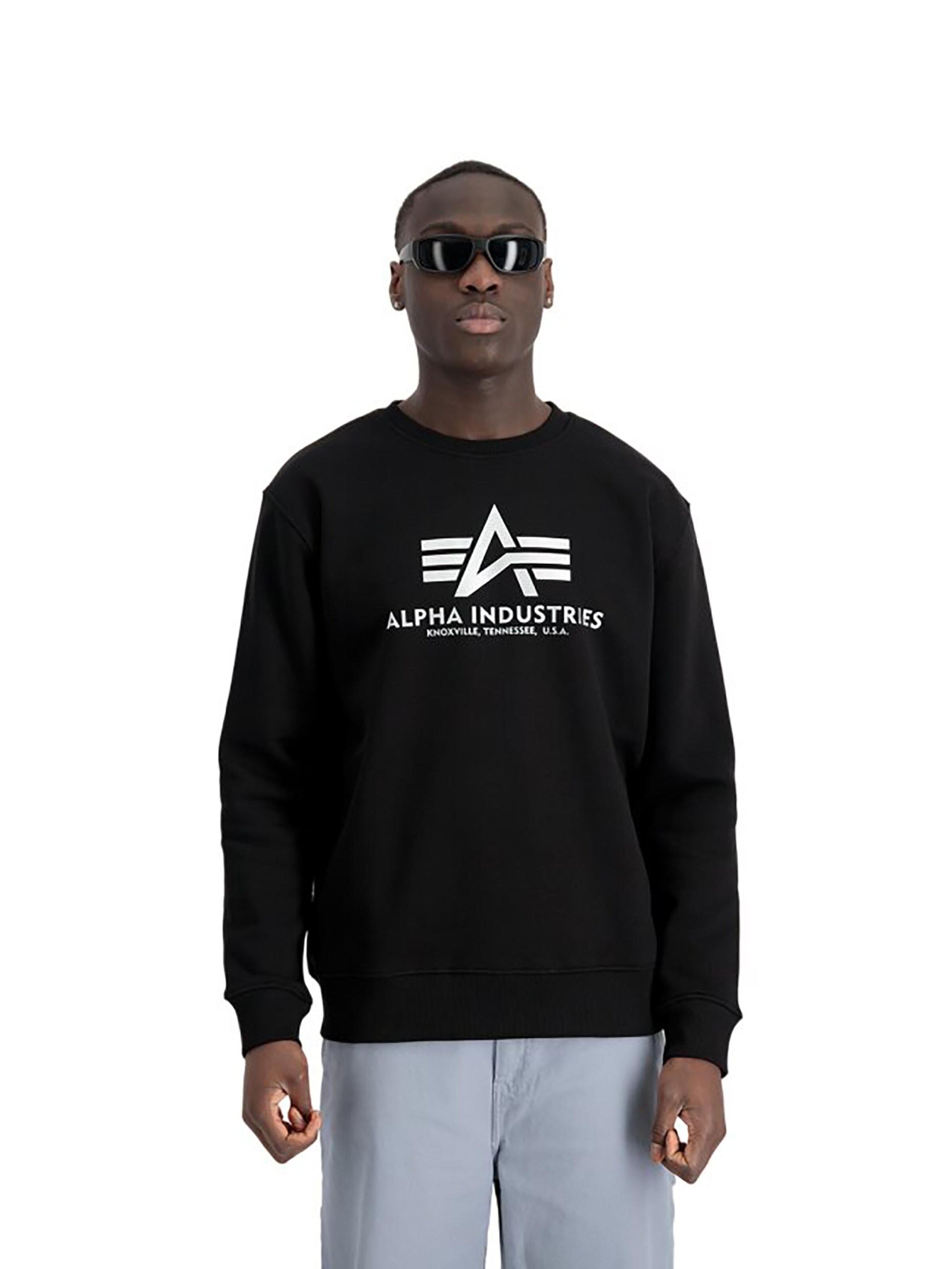 ALPHA INDUSTRIES Sweatshirt 'Basic' in Black