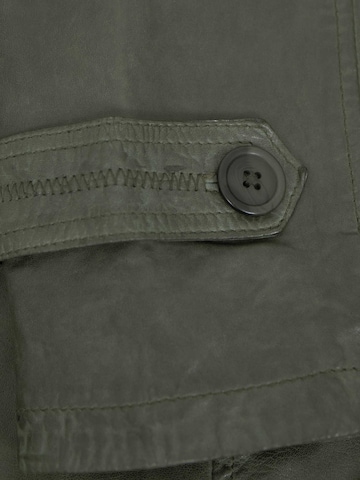 MADDOX Übergangsjacke 'Borneo' in Grün