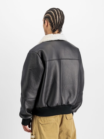 juoda ALPHA INDUSTRIES Žieminė striukė 'B-15 Modified'