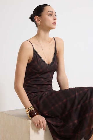 Trendyol - Vestido en Mezcla de colores