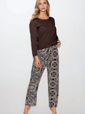 Momenti Per Me Pyjama 'Boho Cafe' in Braun