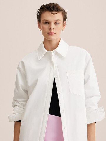 Veste mi-saison 'LIBELULA' MANGO en blanc