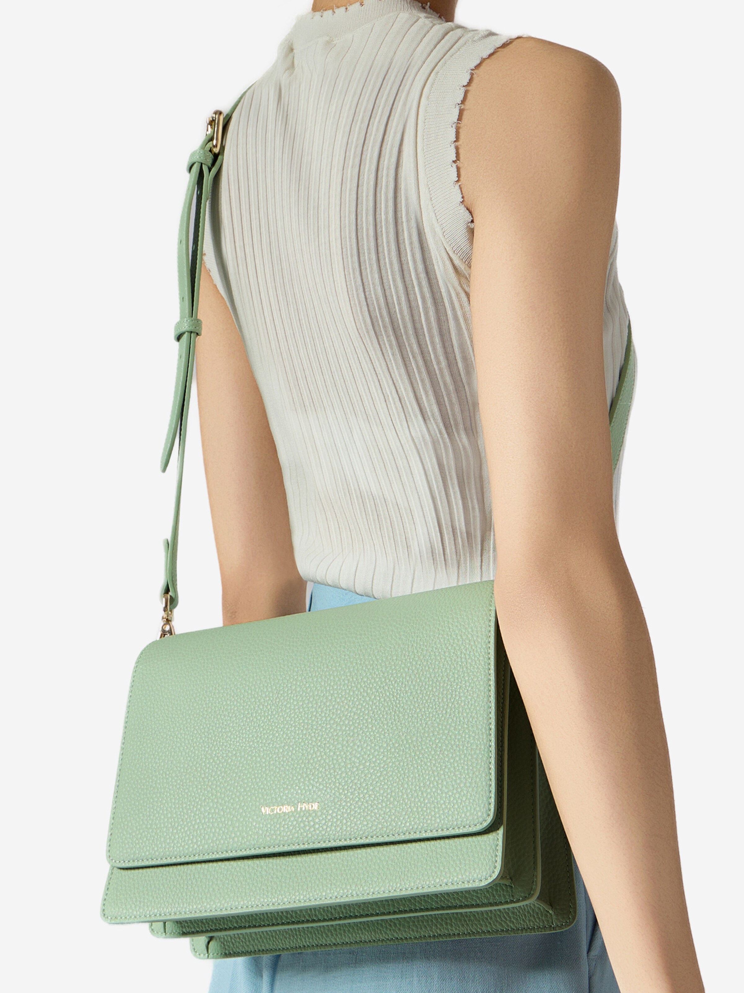 Victoria Hyde Crossbody bag ' Luna ' in Green: front