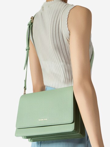 Borsa a tracolla ' Luna ' di Victoria Hyde in verde: frontale