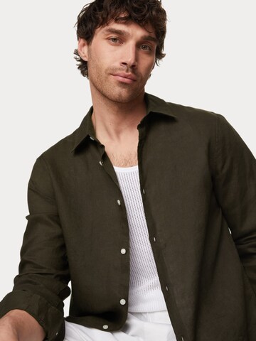 Marks & Spencer Regular Fit Hemd in Braun: Vorderseite