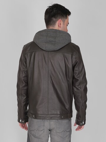 MUSTANG Lederjacke mit abnehmbarer Kapuze ' Foster ' in Braun