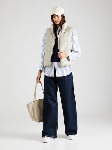 VERO MODA Mellény 'VMLIGAEVA' - szürke