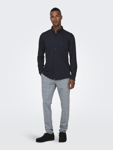 Slimfit Pantaloni chino 'Mark' di Only & Sons in grigio