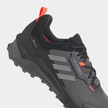 ADIDAS TERREX - Sapato baixo 'Ax4 Gore-Tex' em cinzento