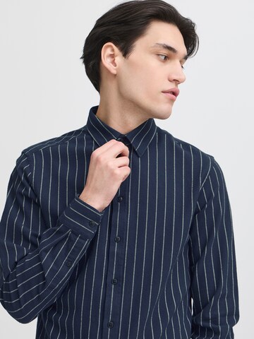 Casual Friday - Ajuste regular Camisa 'CFMACE' en azul