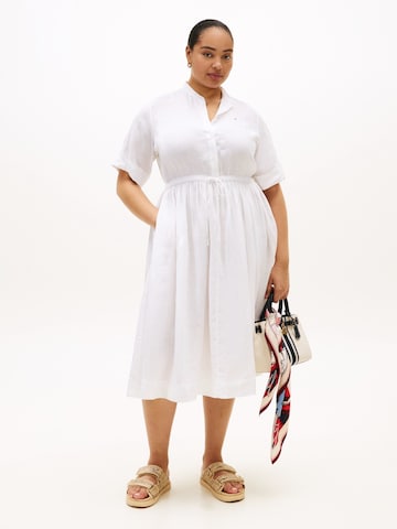 Robe-chemise Tommy Hilfiger Curve en blanc : devant